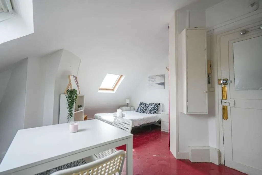 Studio With Pantheon View Apartment Paris